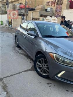 هیوندای ئەلەنترا